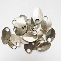 Šupiny malé šampaňské...