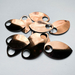 Šupiny střední měděné...