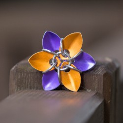 Šupinový květ - přívěsek